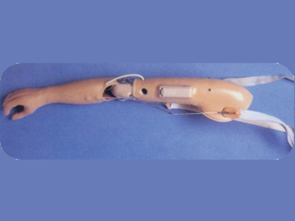 上肢假肢